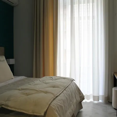 Penzion Bed No Breakfast Ak 2 3*