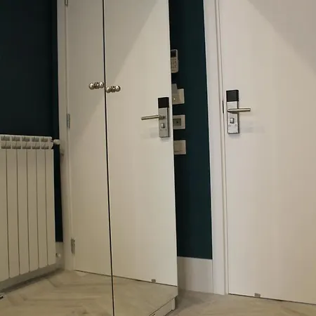 Bed No Breakfast Ak 2