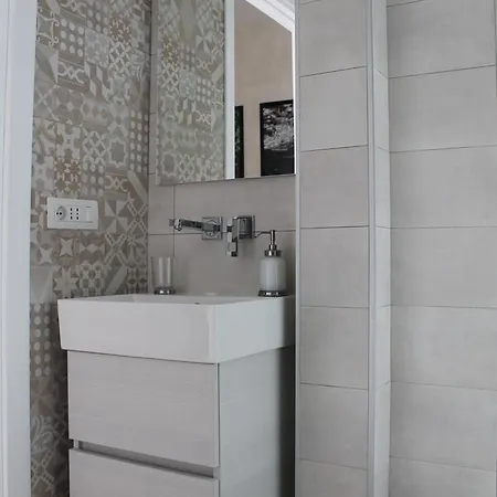 Гостевой дом Bed No Breakfast Ak 2 Неаполь