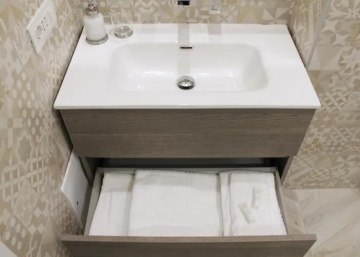 Affittacamere Bed No Breakfast Ak 2 Napoli