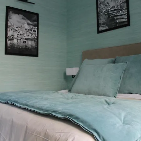 Penzion Bed No Breakfast Ak 2 3*